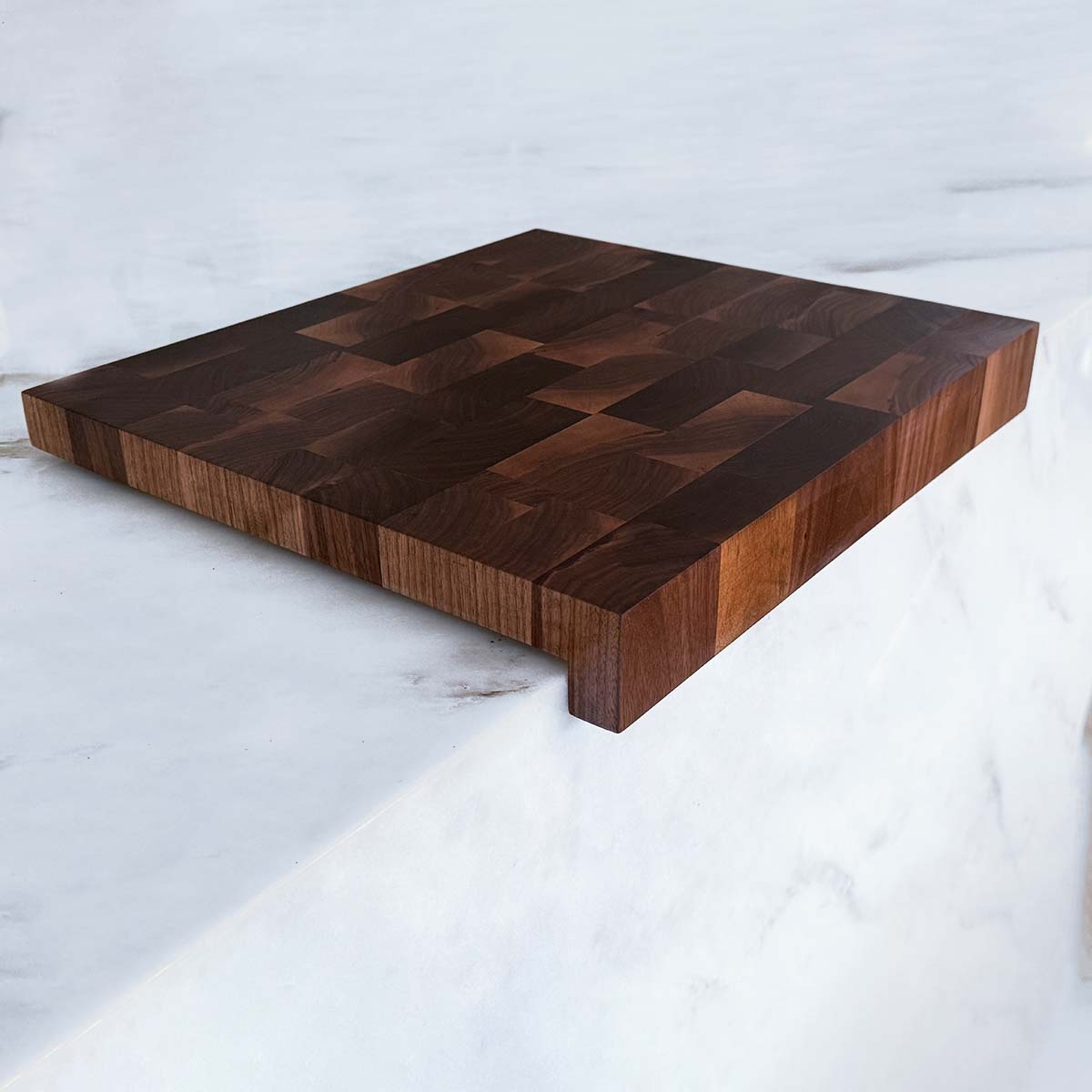 Walnut End Grain Cutting Board "The Beaumont"