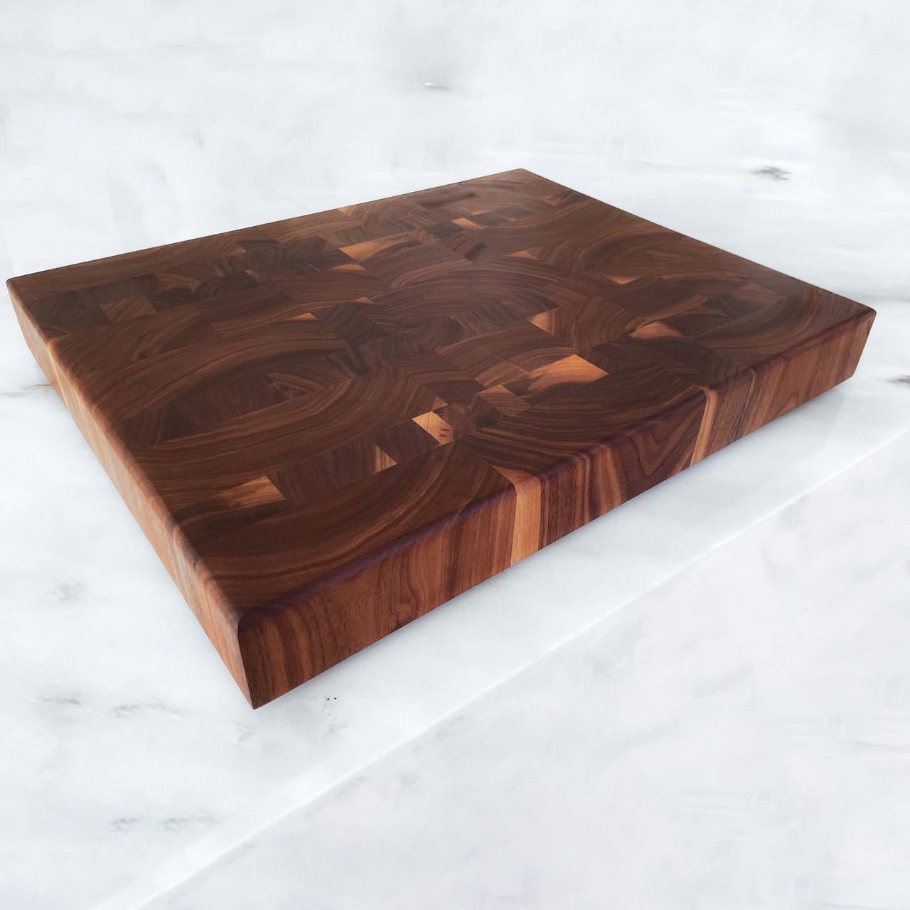 Walnut End Grain Butcher Block "The Beaumont XXL"