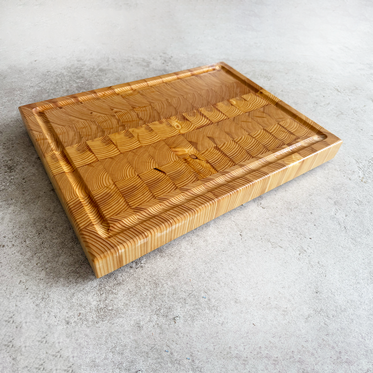 Larch Wood End Grain Cutting Board "The Foxbar"