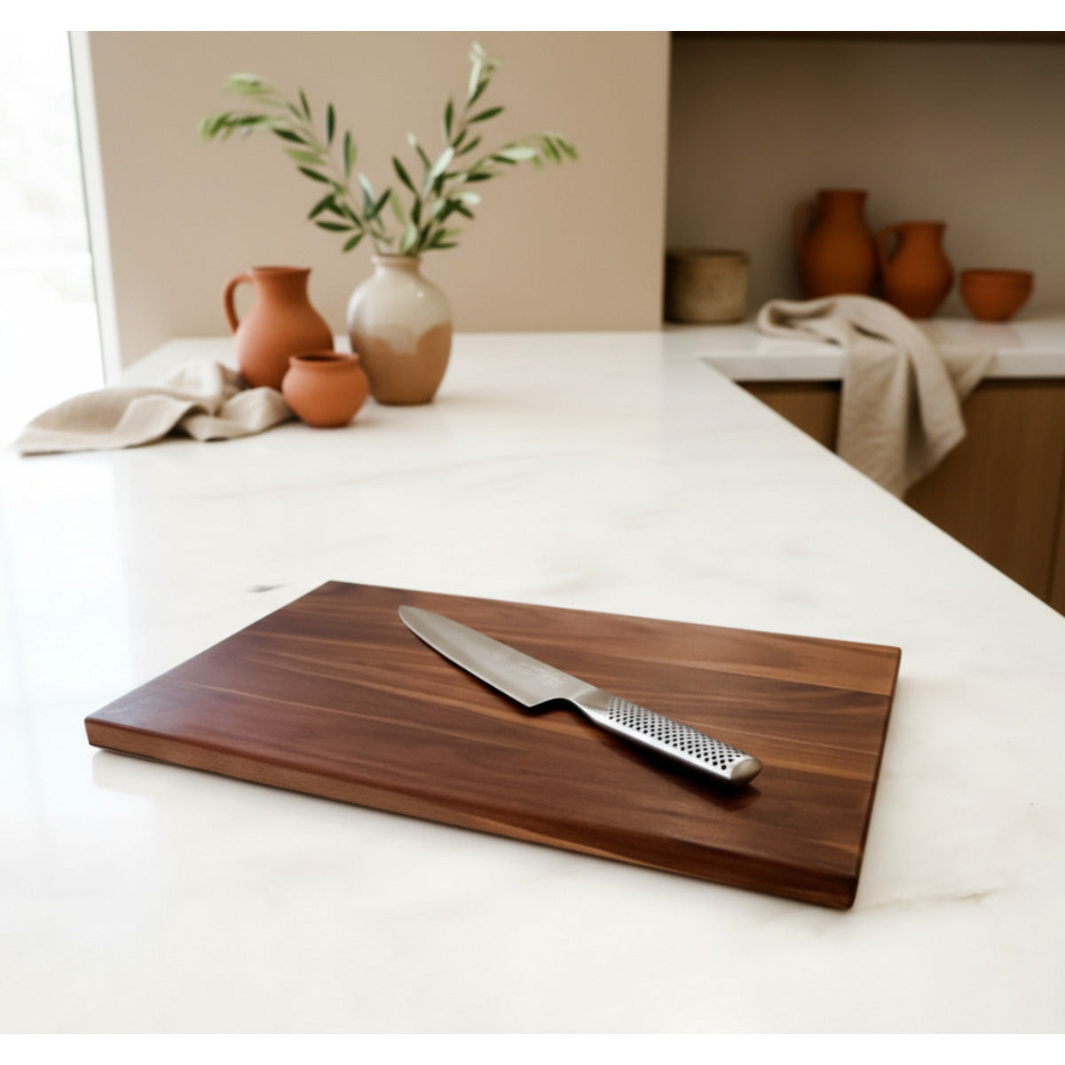 Walnut Edge Grain Cutting Board "The Roxborough Thin"