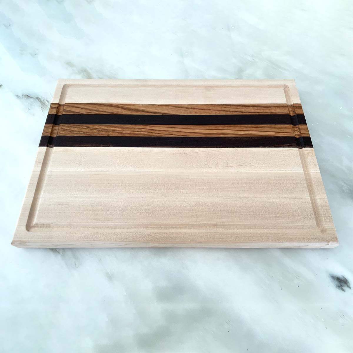 Maple Edge Grain Cutting Board "The Burton"