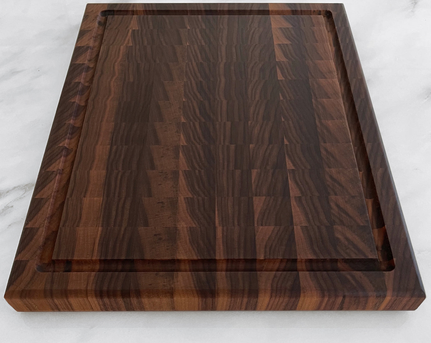 Prime Cutting Board Walnut Wood Edge Grain