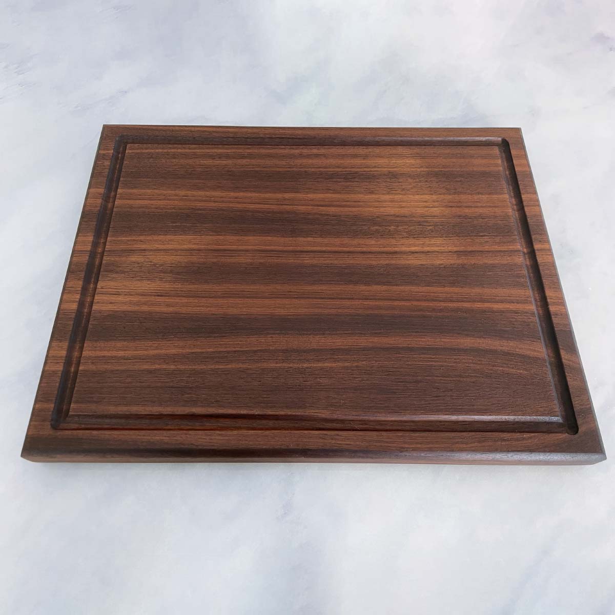 Walnut Edge Grain Cutting Board